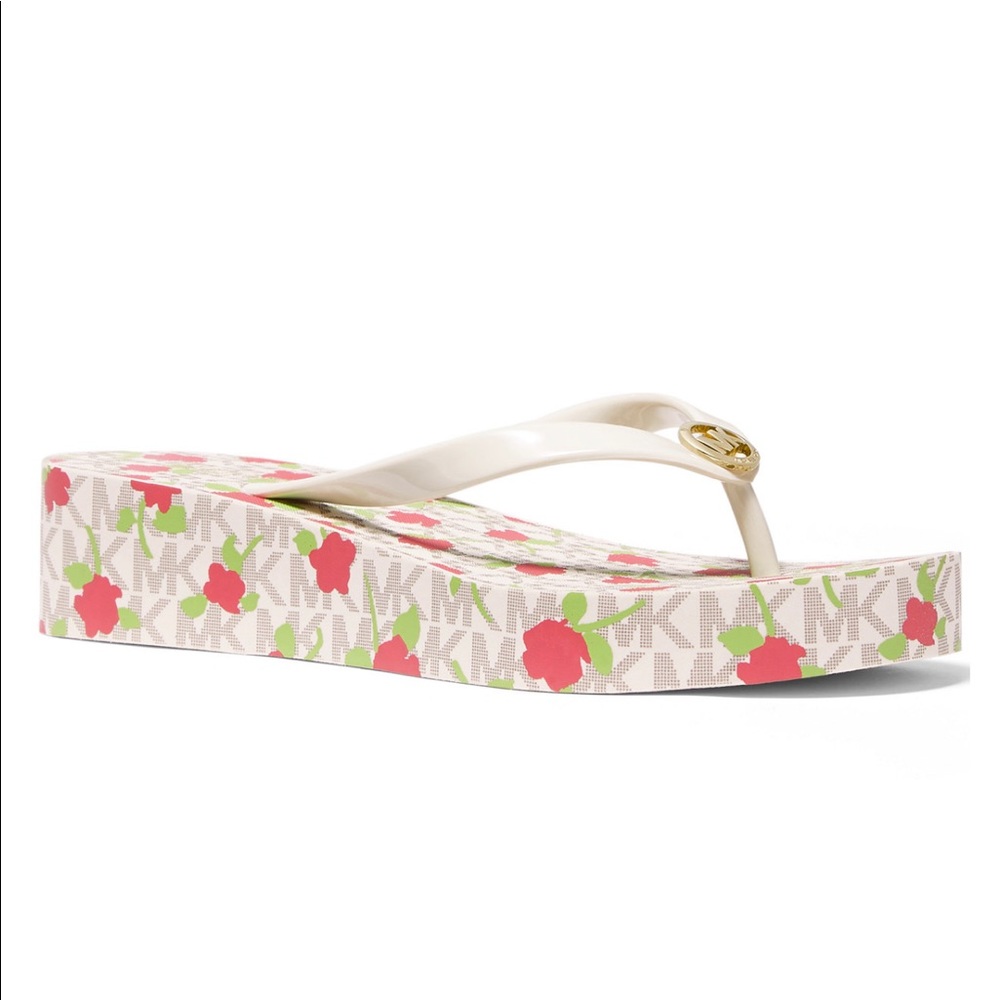 NIB Michael Kors Women Bedford Platform flip flops